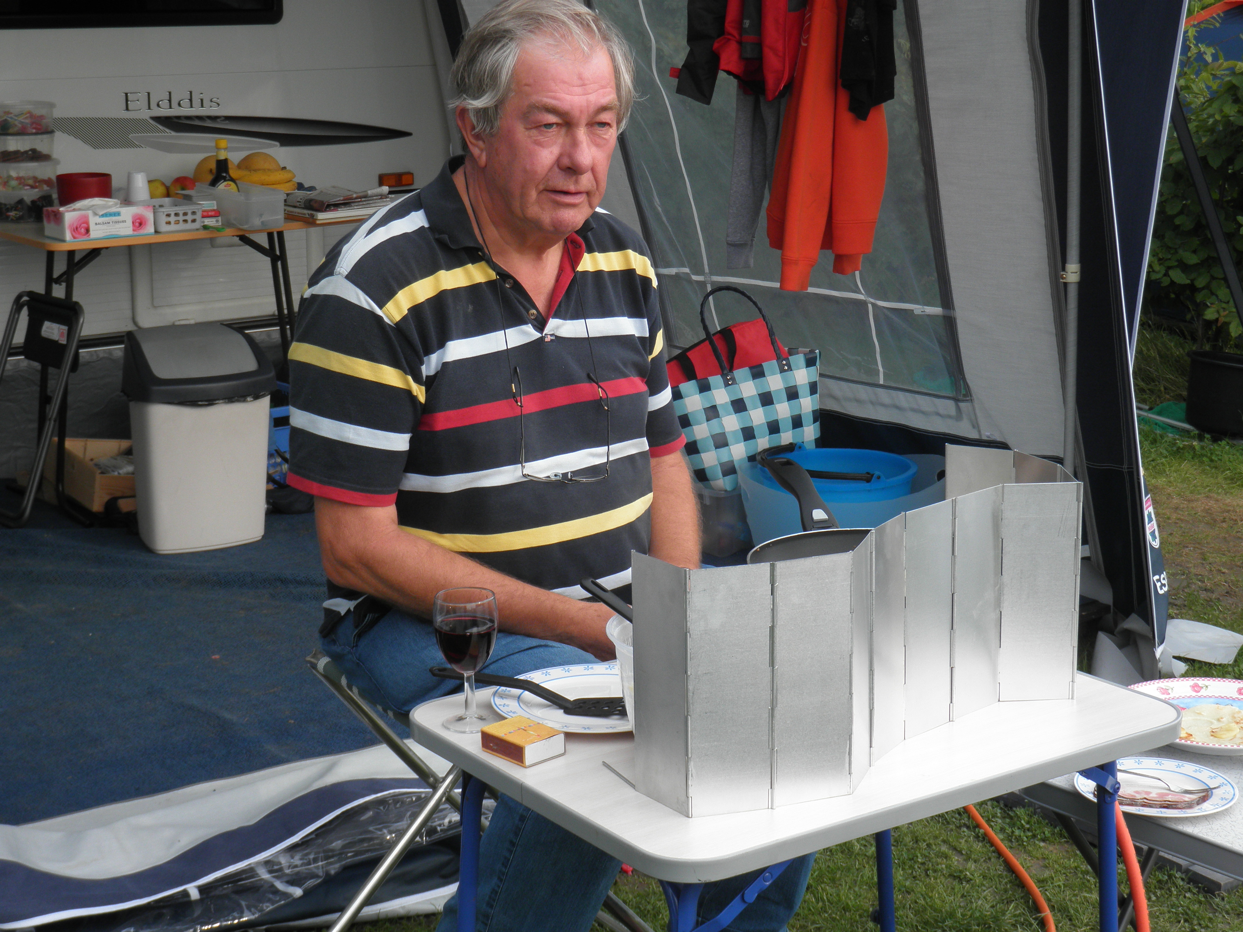 12 8 2011 17 59 45 0106